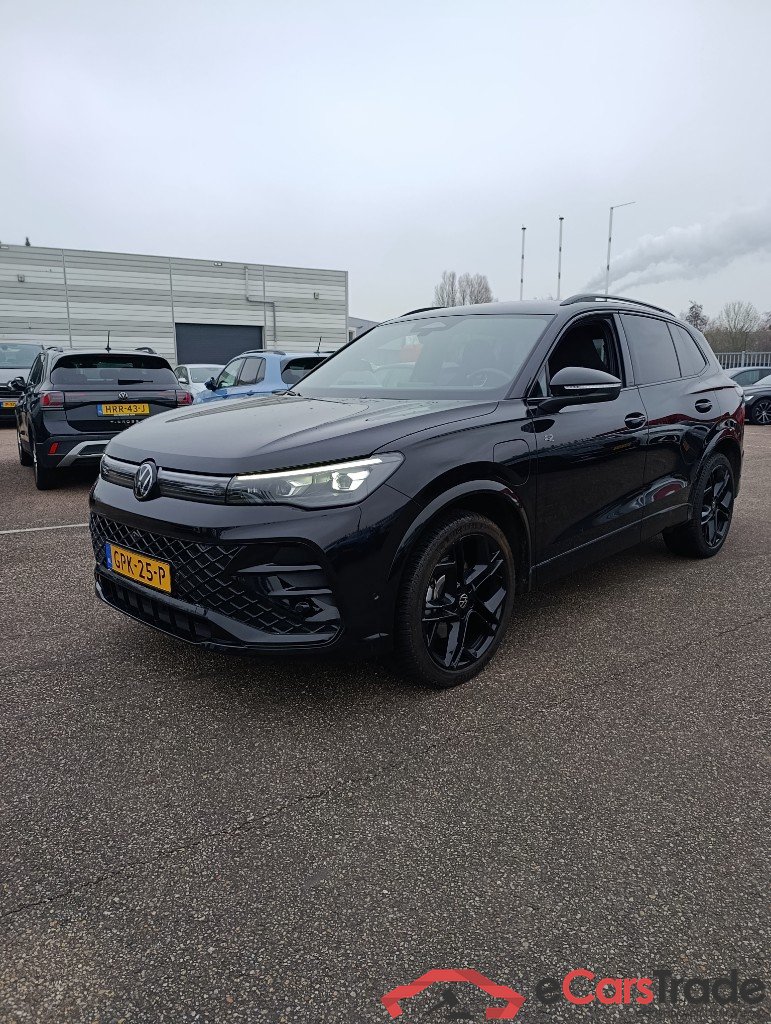 VOLKSWAGEN Tiguan 1.5 eHybrid R-Line #1