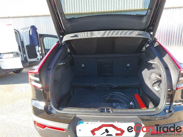 VOLVO C40 / 2021 / 5P / CROSSOVER RECHARGE TWIN PLUS #5