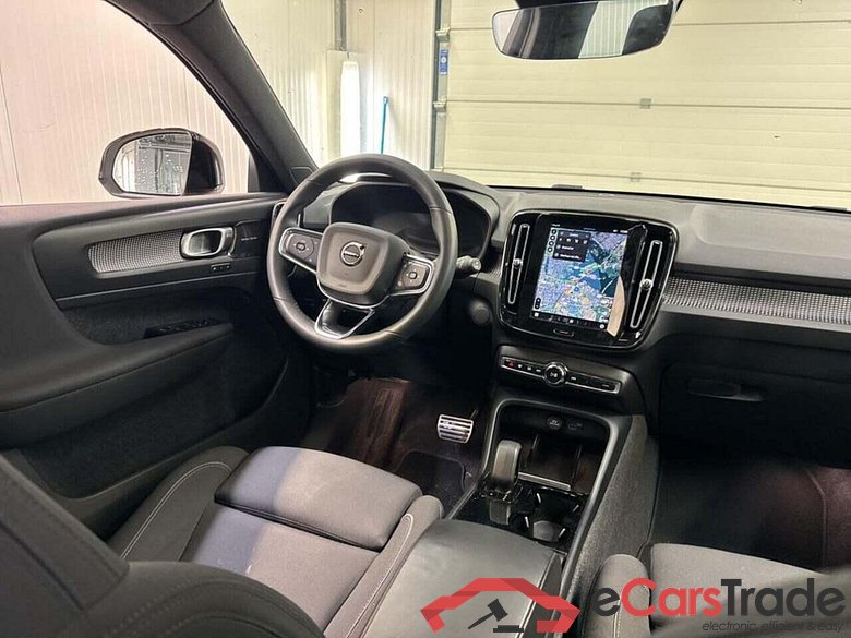 VOLVO XC40 Recharge Pro #3