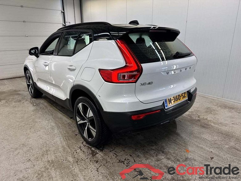 VOLVO XC40 Recharge Pro #6