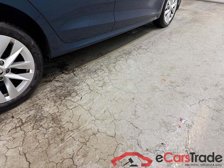 SKODA Octavia Combi 1.5 TSI Bns Ed. Plus #6