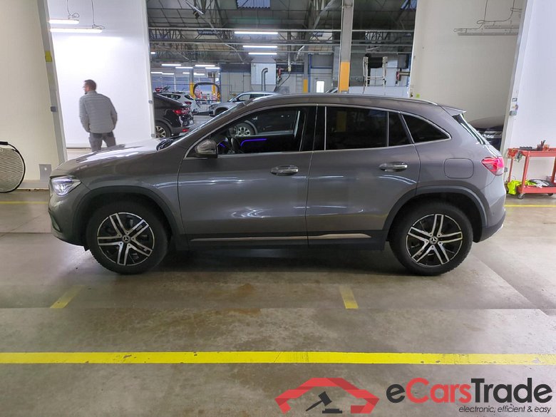 MERCEDES-BENZ GLA / 2020 / 5P / SUV GLA 250 e BUSINESS LINE DCT #2