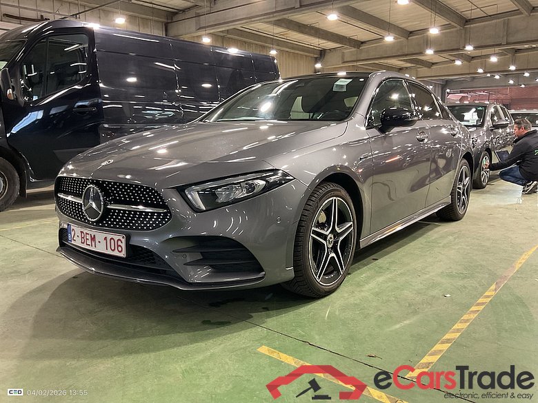 MERCEDES-BENZ CLASS A SEDAN (V177) A 250 e PHEV Business Solution