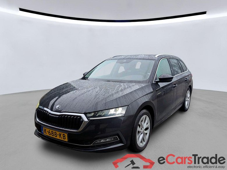 SKODA Octavia Combi 81 kW #1