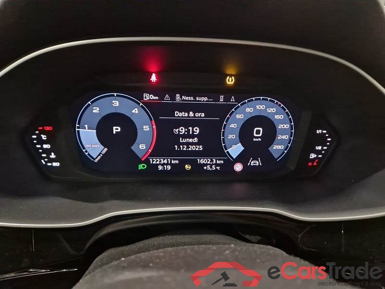 AUDI Q3 / 2018 / 5P / SUV 35 TDI S TRONIC #4