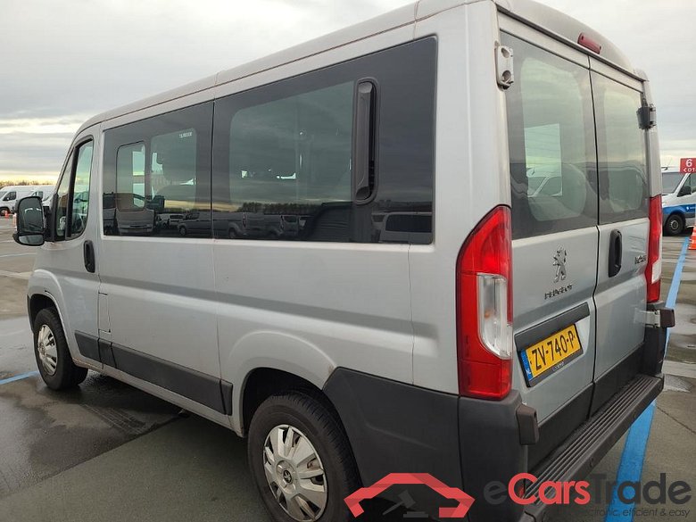PEUGEOT Boxer Combi **GEEN REST BPM** 2.2 BlueHDi 140 330 L1H1 Combi Premium P 4D 103kW #4