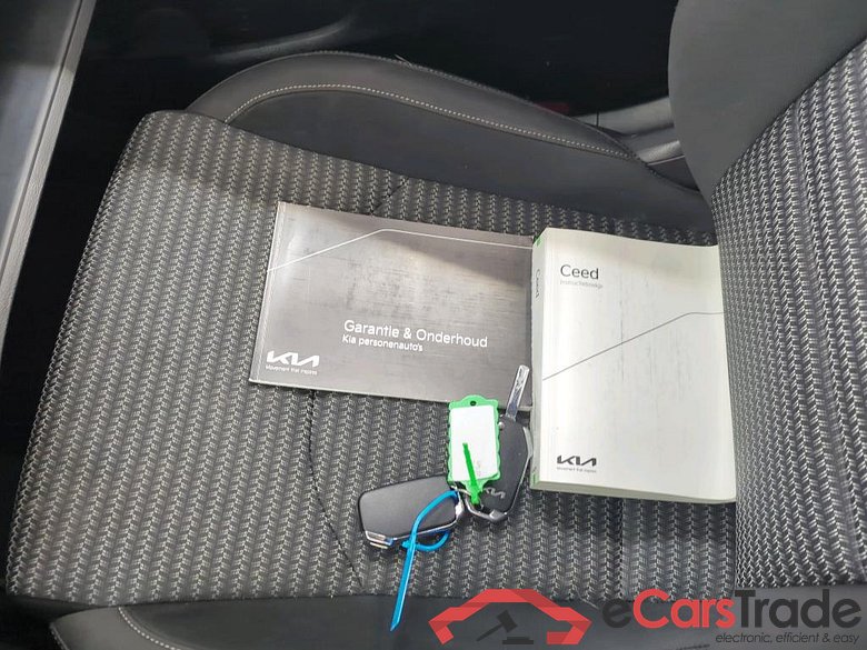 Kia Ceed 1.0 T-GDi MHEV DCT DynamicLine 5d #4