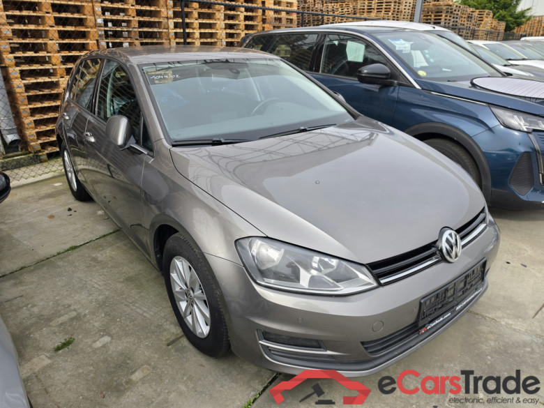 Volkswagen Golf 1.6 TDI Navi Klima PDC ... #4