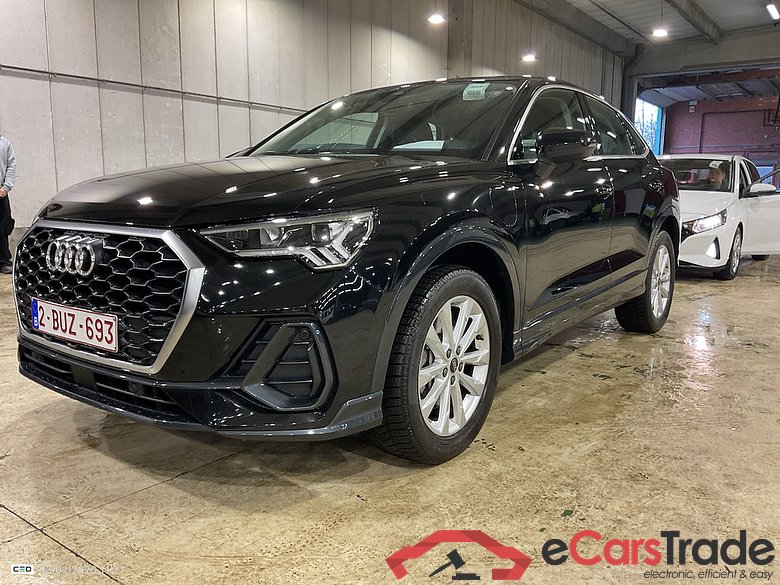 AUDI Q3 Sportback 1.4 45 TFSI E S TRONIC #1