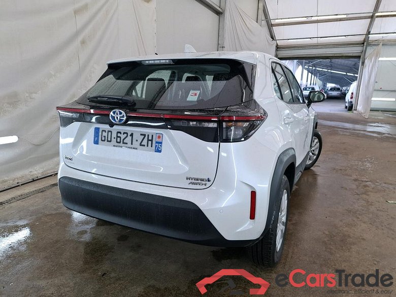 TOYOTA Yaris Cross Hybride / 2021 / 5P / SUV 1.5 HYBRID 116H DYNAMIC BUSINESS BEY AWD #3