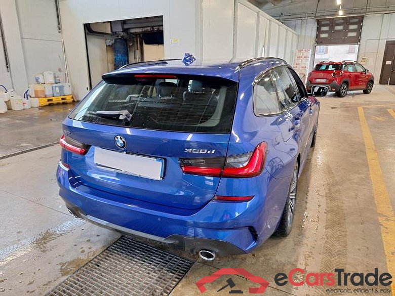 BMW SERIE 3 / 2018 / 5P / STATION WAGON 320D XDRIVE 48V MSPORT TOURING AUT. #2