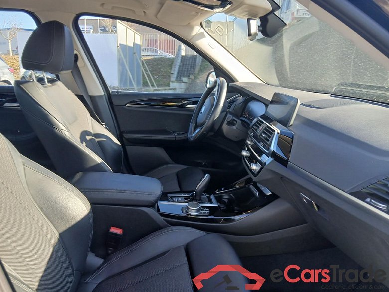 BMW X3 / 2017 / 5P / todoterreno xDrive20d #6