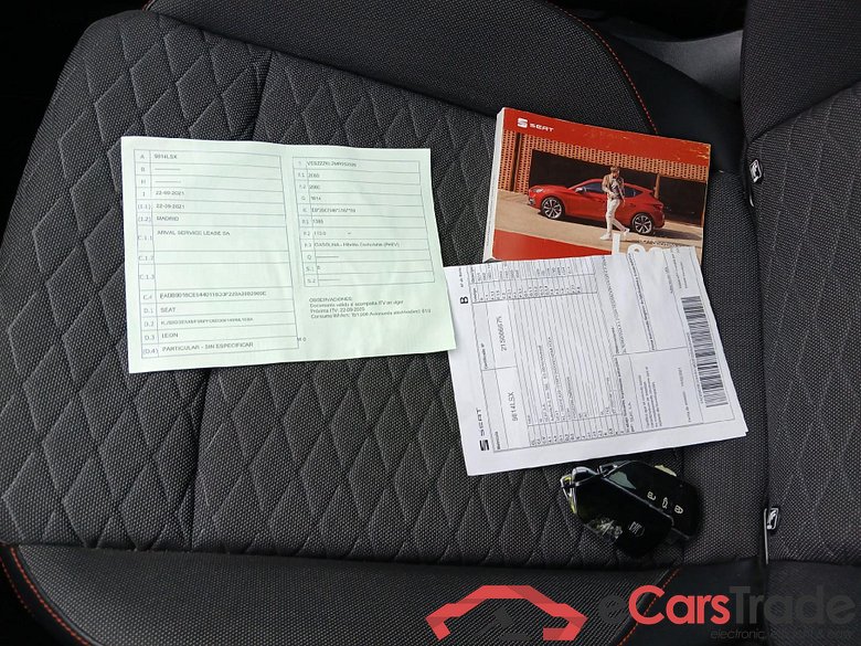 SEAT Nuevo León / 2020 / 5P / berlina con portón 1.4 e-Hybrid DSG-6 S&S FR Go XL(SP) #5