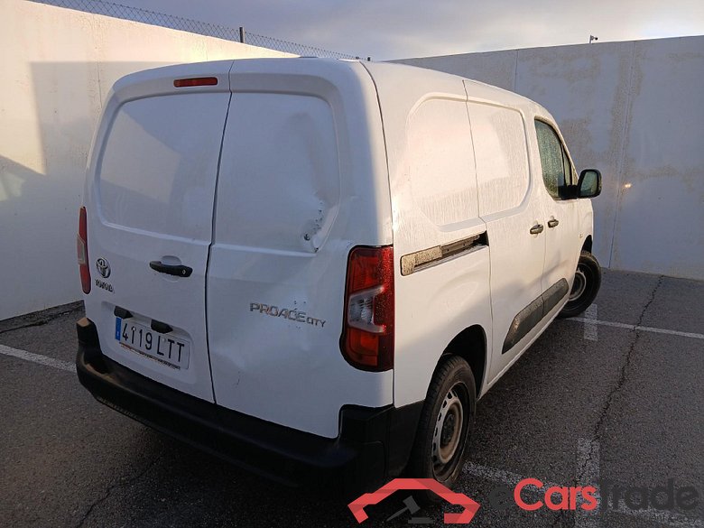 TOYOTA PROACE CITY 1.5D 75kW (100CV) GX 650kg Media #2