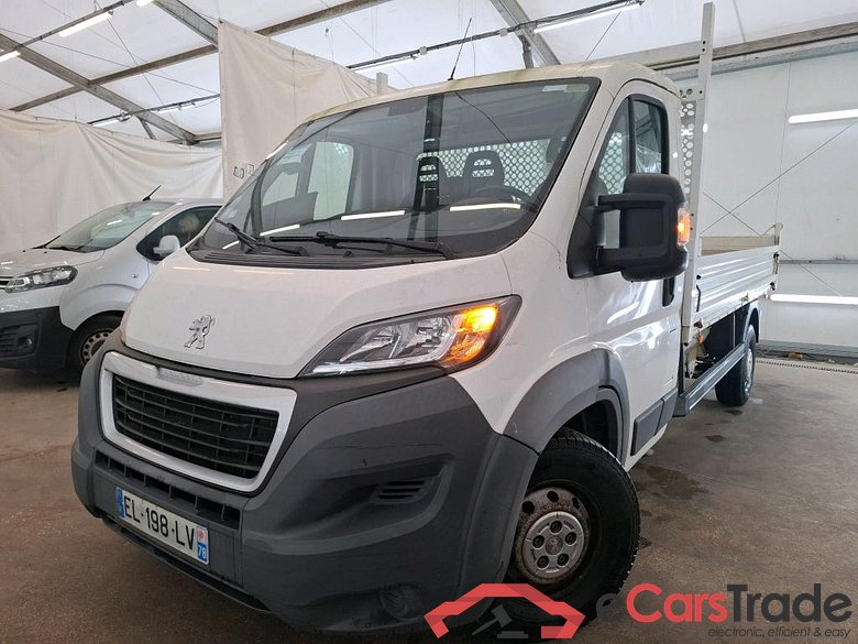 PEUGEOT BOXER CHASSIS CAB SC VU 2p VGA 2.0 BLUEHDI 130 S&S PRO SR 435 L3 châssis cabine