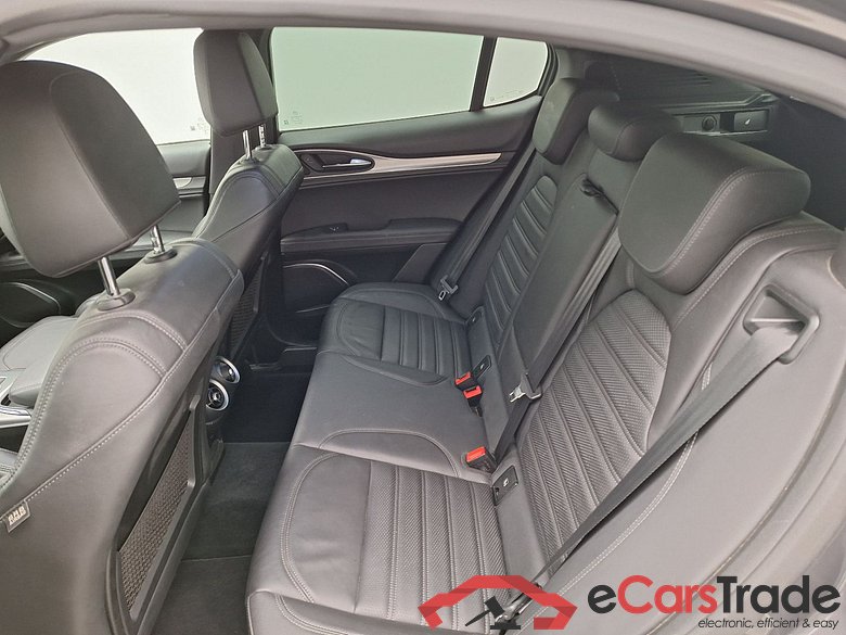 Alfa Romeo, Stelvio '17, Alfa Romeo Stelvio 2.0 200 Sprint AWD 5d #4