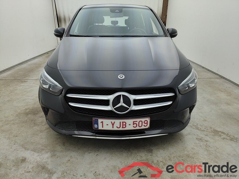 Mercedes-Benz B-Klasse B 180 d Launch Edition 5d !!! Technical Issue !!!