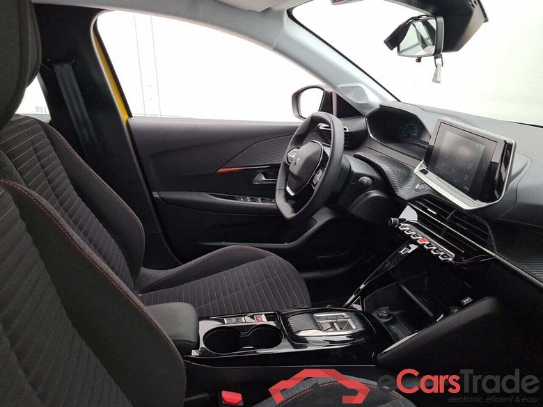 PEUGEOT e-208 EV Active 50 kWh #3