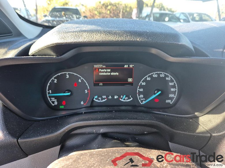 FORD Grand Tourneo Connect / 2013 / 5P / monovolumen 1.5 TDCi 74kW (100CV) Titanium #4