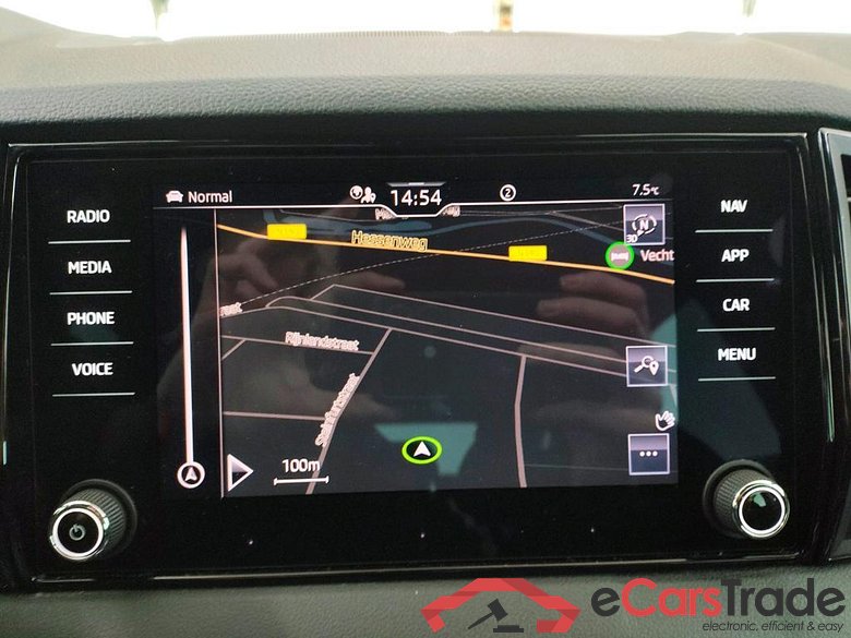 SKODA Karoq 110 kW #2