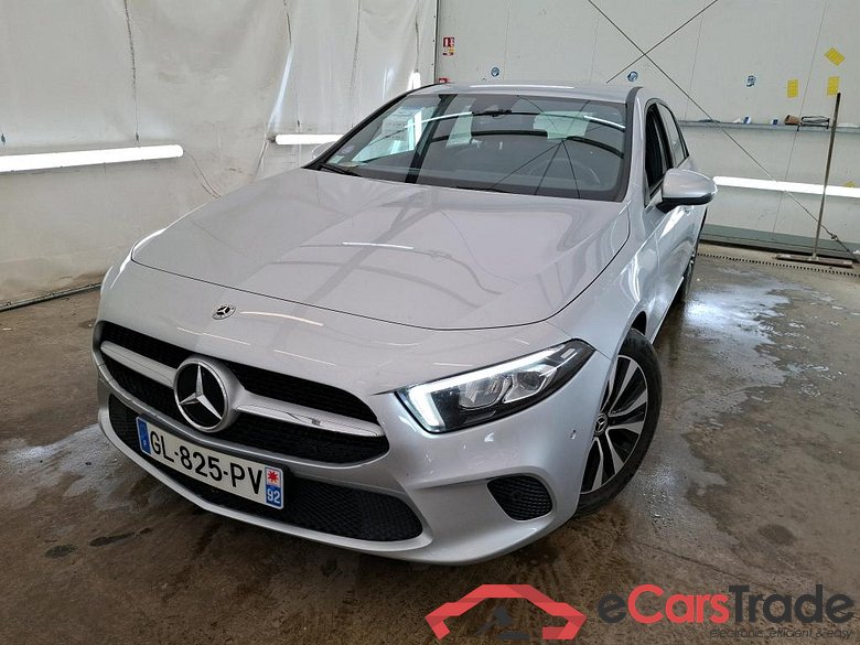 MERCEDES-BENZ Classe A Compact / 2022 / 5P / Berline A 180 Business Line 7G-DCT #1