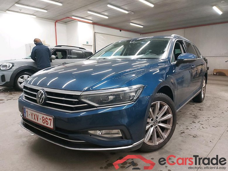 VOLKSWAGEN - VW  PASSAT VARIANT TDI 122PK DSG Elegance Business With Nappa Seats & Matrix LED & Towing Hook #1