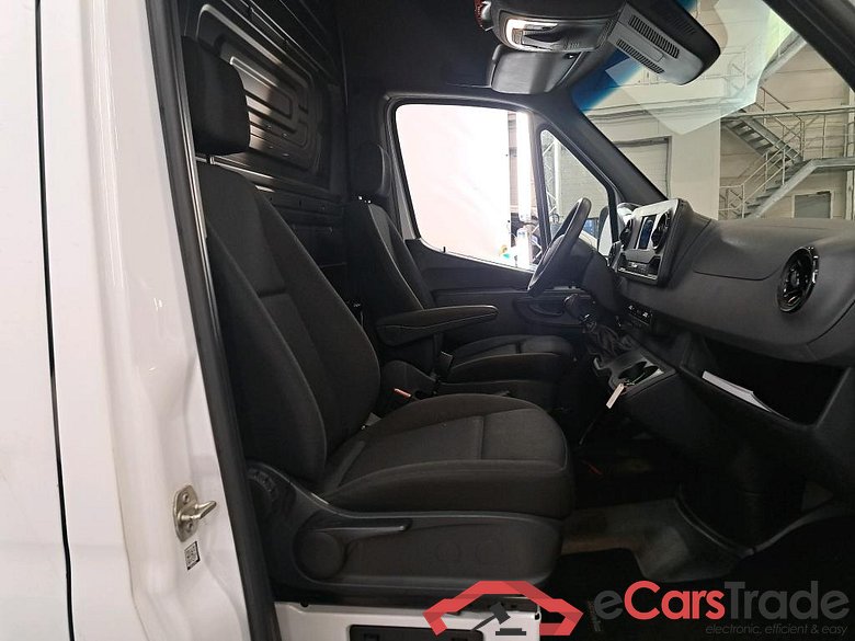Mercedes-Benz Sprinter 311CDI L2H2 RWD 3.5 Functional VI 4d #3