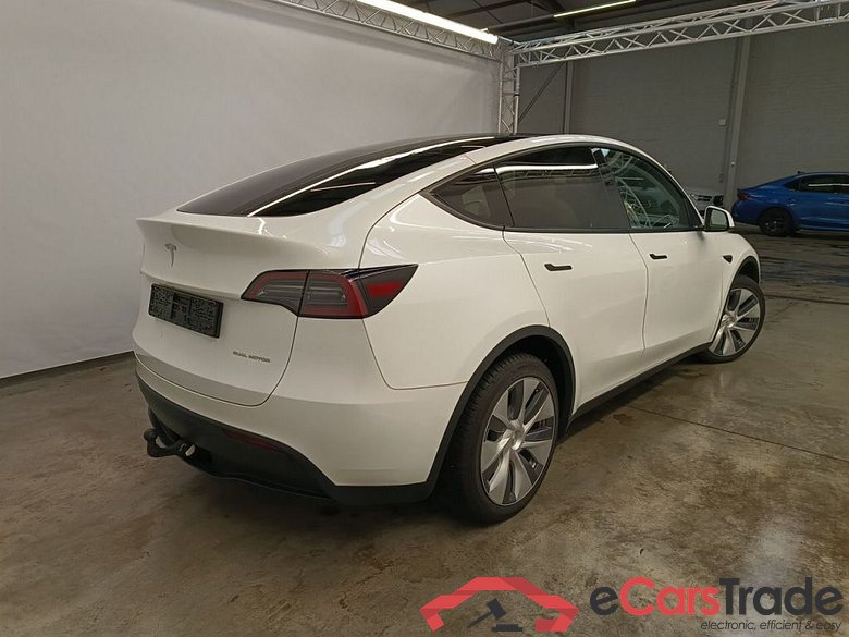 TESLA MODEL Y 72.5 kWh Dual Motor Long Range (324 kW) 5d #2