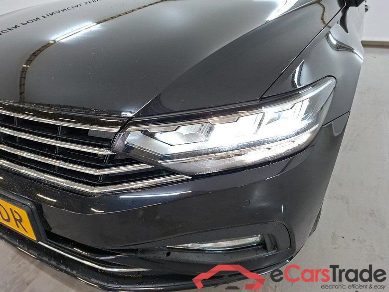 VOLKSWAGEN PASSAT 110 kW #4