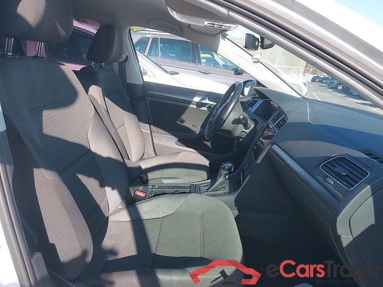 VOLKSWAGEN Golf / 2016 / 5P / berlina con portón e-Golf ePower 110 kW (136CV) #6
