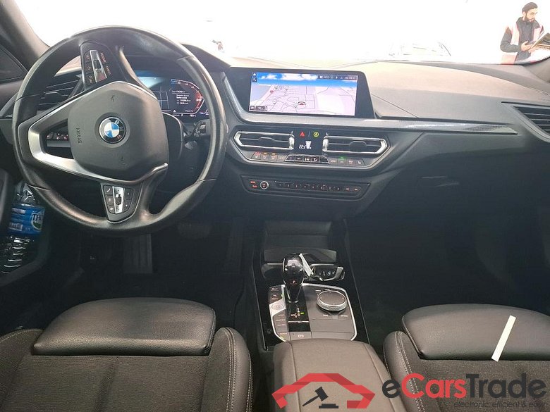 BMW Série 2 Gran Coupé / 2019 / 4P / Berline 220D AUTO Business Design #5