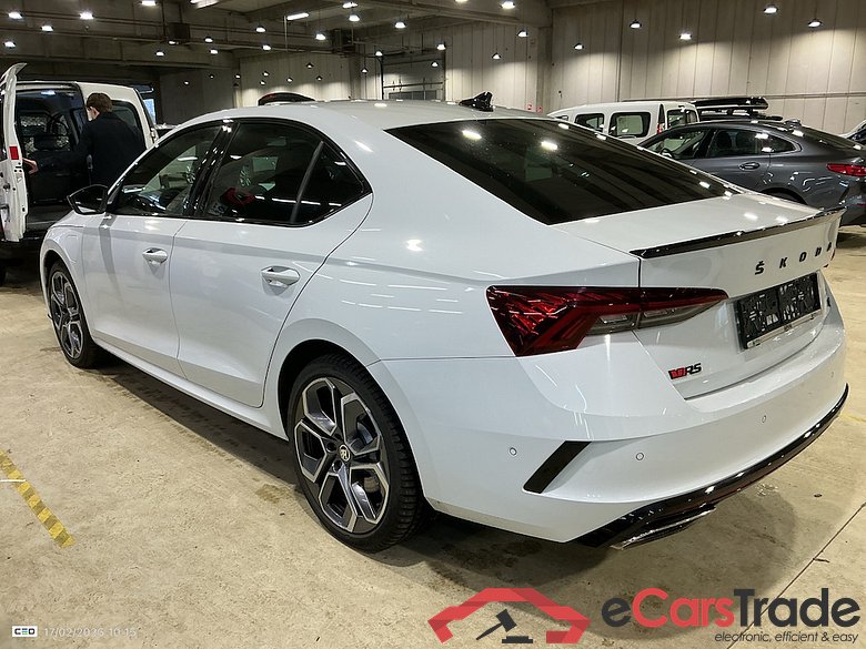 SKODA OCTAVIA 1.4 TSI PHEV 180KW DSG RS #3