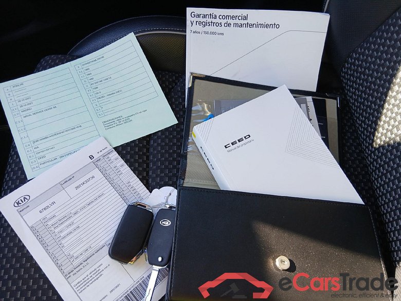 KIA Ceed Tourer / 2021 / 5P / familiar Tourer 1.6 MHEV 100kW Tech DCT #5