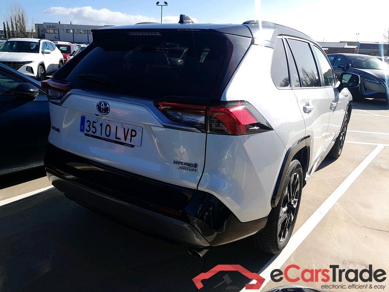 TOYOTA Rav4 / 2018 / 5P / todoterreno 2.5l 220H Style 4WD #2