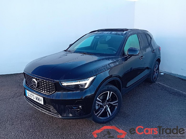 VOLVO XC40 / 2021 / 5P / todoterreno 2.0 B3 G Plus Dark Auto
