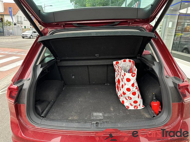 VOLKSWAGEN Tiguan 1.4 TSI 92 kW (125 ch) 6 vitesses manuel #5