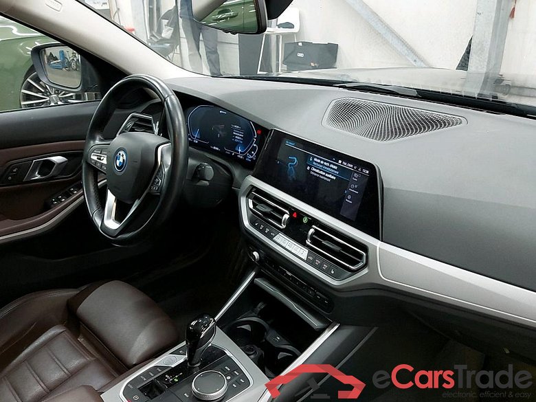 BMW - BMW 3 BERLINE 320e 204PK Business Edition With Vernasca Heated Sport Seats & Driving Assistant Pack & Active Cruise Control  * HYBRID ** #3