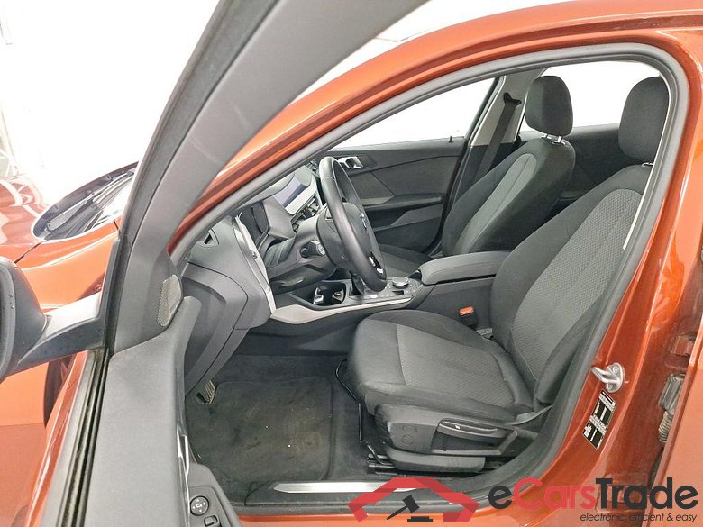 BMW 1 SERIES HATCH 2.0 118D (100KW) #5