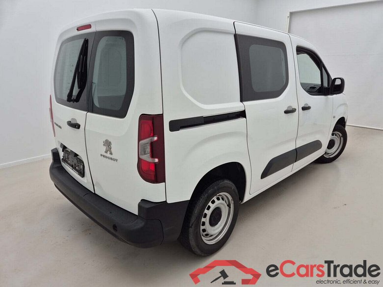 PEUGEOT PARTNER 1.2 PT. LIGHT PRO #2