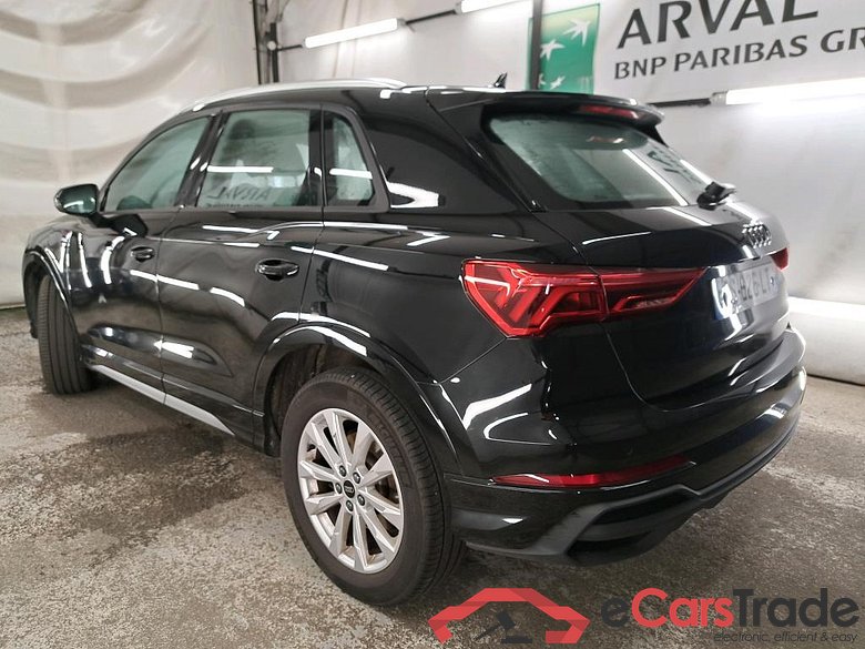 AUDI Q3 / 2018 / 5P / SUV 45 TFSI E 245 S TRONIC S LINE #2