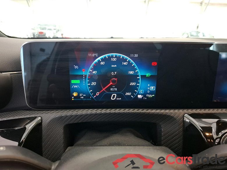 MERCEDES BENZ Classe A Compact 2018  5P  Berline A 250 e Business Line 8GDCT #6