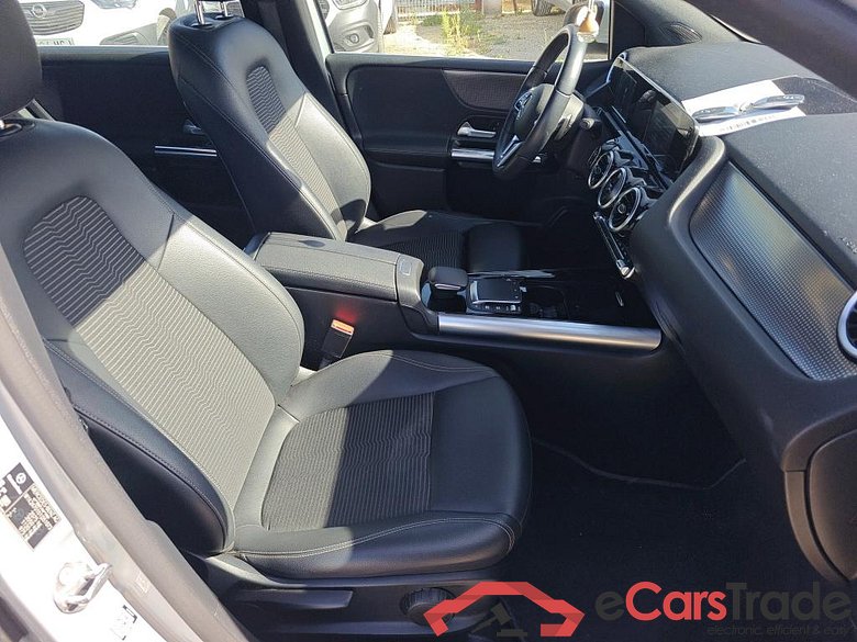 MERCEDES-BENZ Clase B / 2019 / 5P / monovolumen compacto B 180 d #6