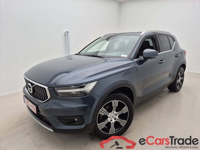VOLVO XC40 2.0 B4 MOMENTUM PRO AWD GEARTR #1
