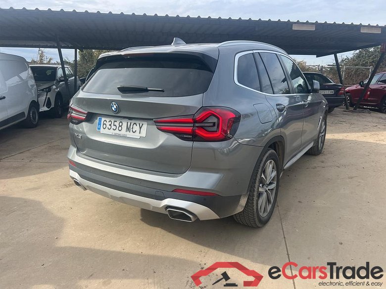 BMW X3 / 2021 / 5P / todoterreno xDrive30e xLine #2