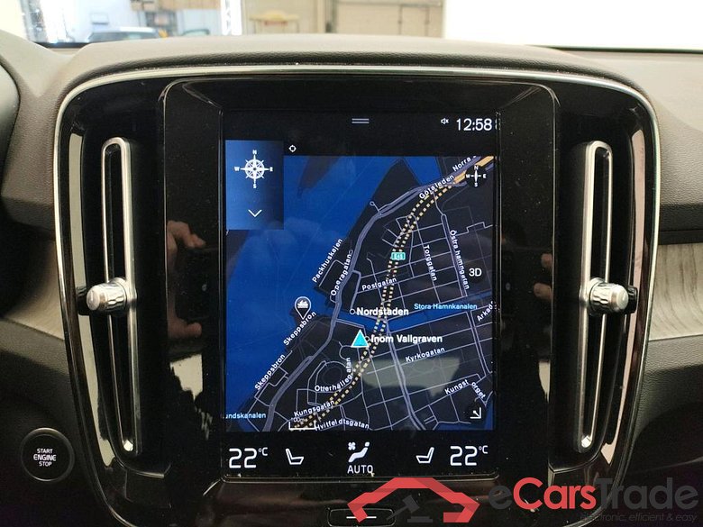 VOLVO XC40 132 kW #2