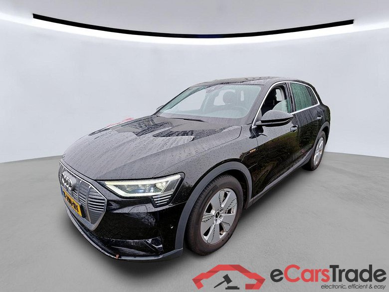 AUDI e-tron 300 kW #1
