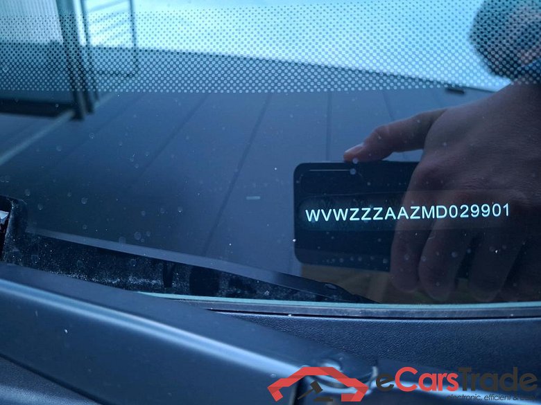 VOLKSWAGEN up! 48 kW #2