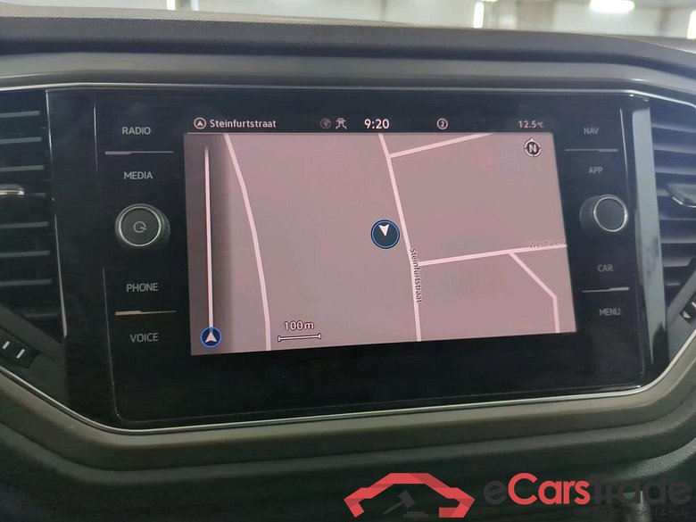 VOLKSWAGEN T-Roc 85 kW #3