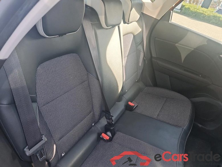 RENAULT CAPTUR 1.3 TCE 140 INTENS #6