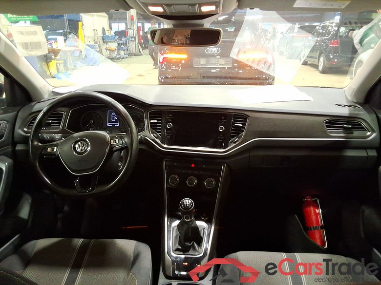 VOLKSWAGEN T-ROC 1.6 TDI STYLE #6